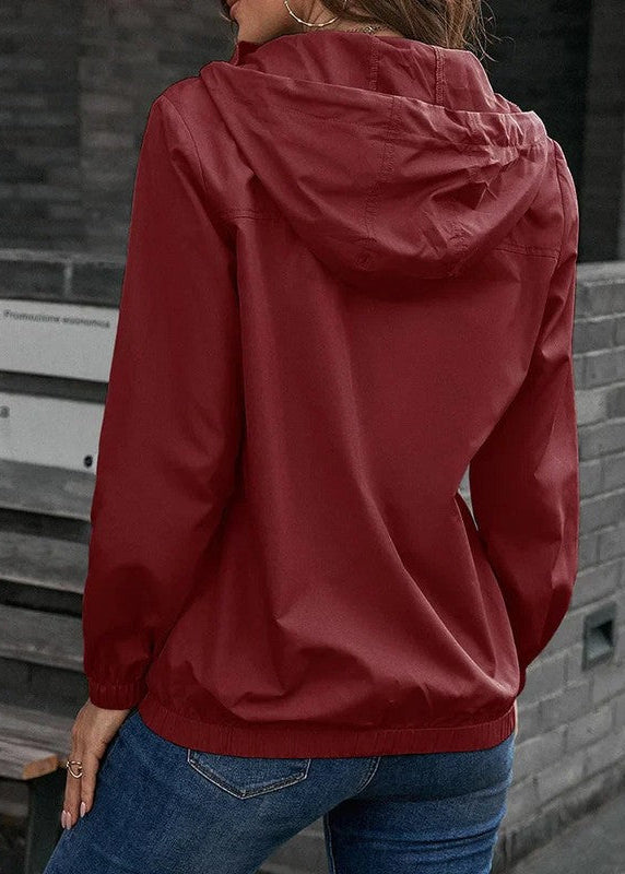 Waterdichte Lange Trenchcoat Dames met Capuchon in Zwart – Perfect voor Buitenactiviteiten en Wandelingen 4