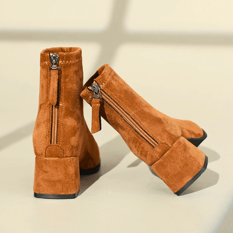 Zwarte Dames Laarzen van Zacht Suède met Middenblokhak en Vierkante Neus – Tijdloos en Comfortabel 6