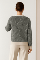 Damestrui met Ronde Hals en Lange Mouwen – Gebreid Materiaal met Golfpatroon 2