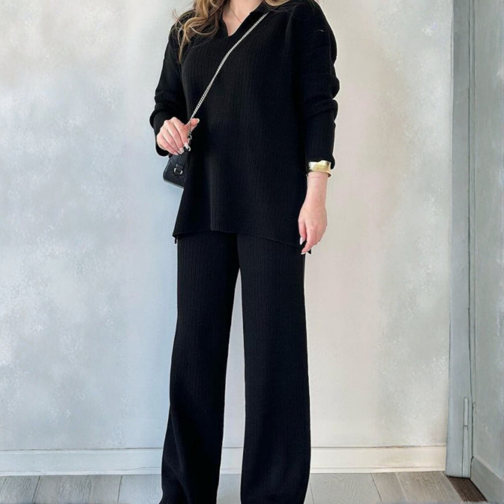 Tweedelige Gebreide Set met Split - Zachte Ademende Stof voor Comfortabele Winterdagen - V-hals Casual en Chic 2