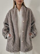 Cassiel___Vail_Schicker_Strickjacke-Mantel_aus_Pelz_0