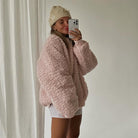 Dames Jack van Hoogwaardig Teddybont met Hoge Kraag – Comfortabel en Stijlvol voor Koude Dagen 4