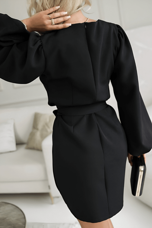 Elegante Vrijetijdsjurk met V-hals en Strikceintuur – Onder Kniehoogte met Lange Mouwen voor Elke Gelegenheid 8