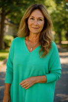 Gezellige Losvallende Top met V-hals – Ademend en Comfortabel voor Casual en Formele Outfits 0