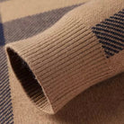 Herentrui met Ruitpatroon – Stijlvolle Gebreide Trui met Klassieke Look-04