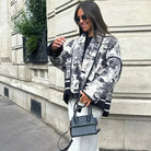 Lange Dames Winterjas met Gestructureerde Pasvorm en Ingetogen Accenten – Tijdloos en Veelzijdig voor de Winter 0