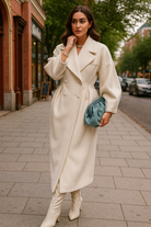 Lange Damesmantel van Fijne Wol – Tijdloze Elegantie en Comfort voor de Koude Maanden 1