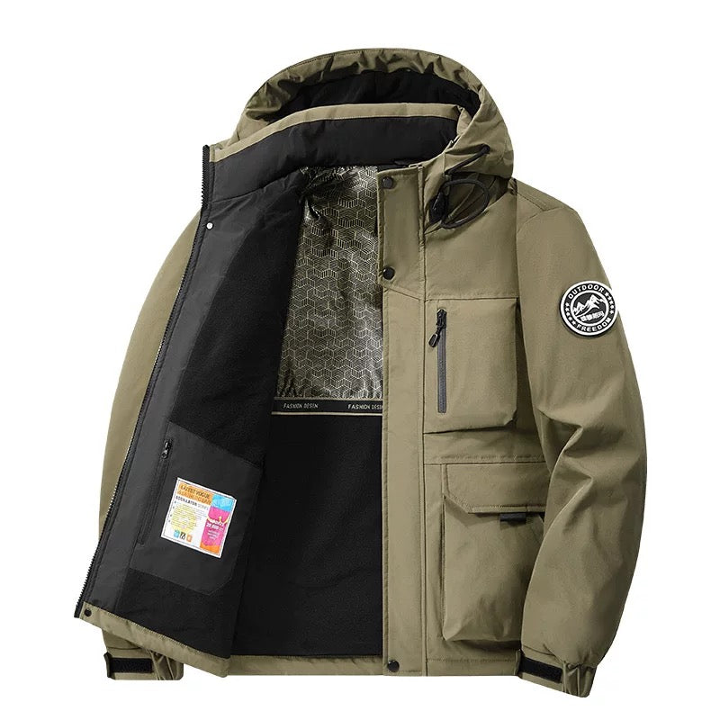 Stijlvolle Winterjas met Verstelbare Capuchon en Praktische Zakken – Comfortabele Bovenkleding voor Elke Gelegenheid 0