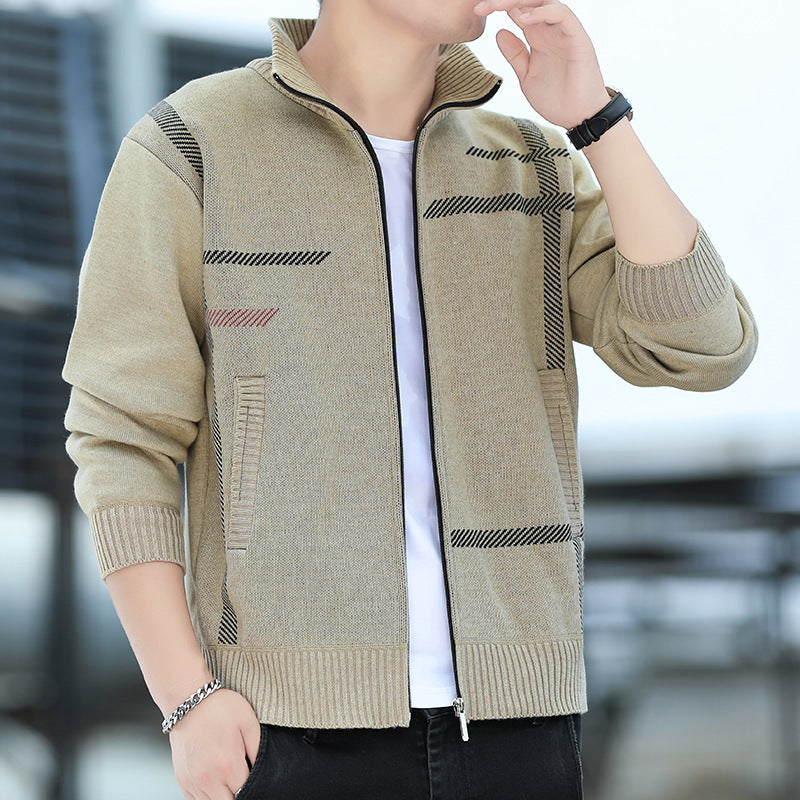 Verzwaarde Gebreide Jas met Fleece Voering en Opstaande Kraag – Uniek Lineair Patroon voor Comfort en Stijl 3