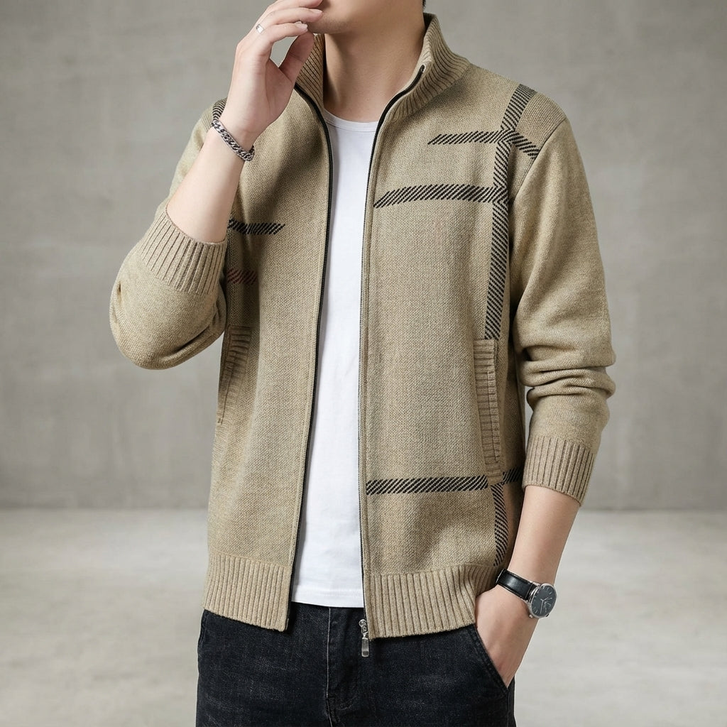 Verzwaarde Gebreide Jas met Fleece Voering en Opstaande Kraag – Uniek Lineair Patroon voor Comfort en Stijl 8