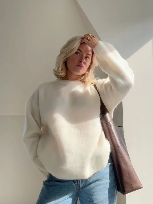 Warme Damestrui met Ronde Halslijn en Wijde Pasvorm – Tijdloos Gebreid en Comfortabel 2