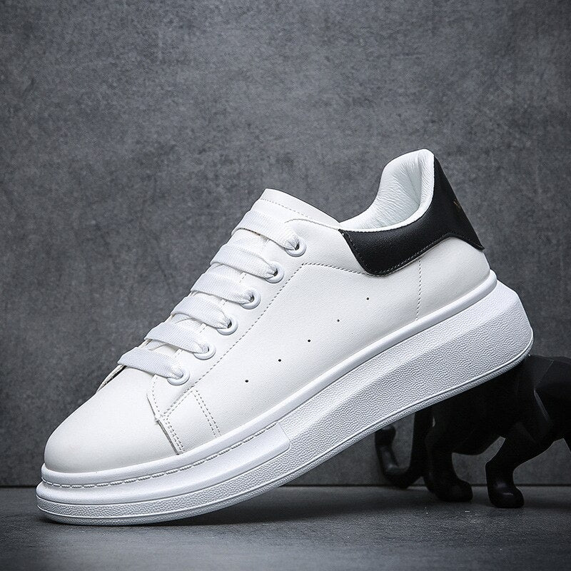 Witte Herensneakers Urban Style van leer met Ergonomische Pasvorm en Schokabsorberende Zool 0