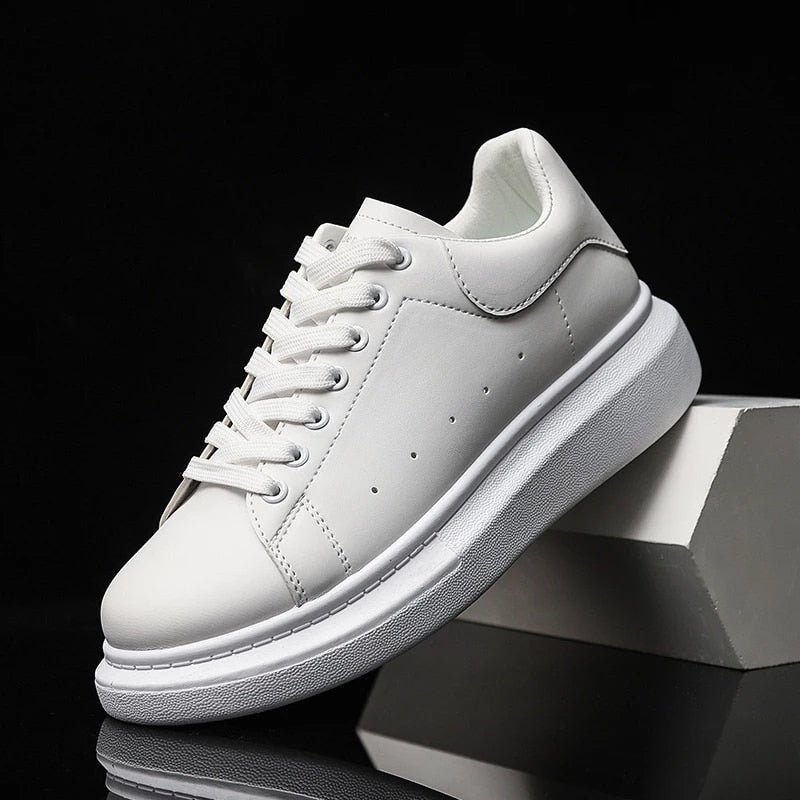 Witte Herensneakers Urban Style van leer met Ergonomische Pasvorm en Schokabsorberende Zool 3