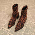 Zwarte Dames Laarzen van Leer met Slank Profiel en Puntige Neus - Elegante Winterlaarzen 1