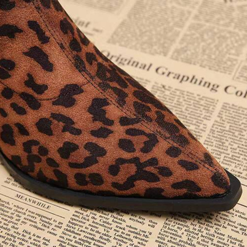 Zwarte Dames Laarzen van Leer met Slank Profiel en Puntige Neus - Elegante Winterlaarzen 3