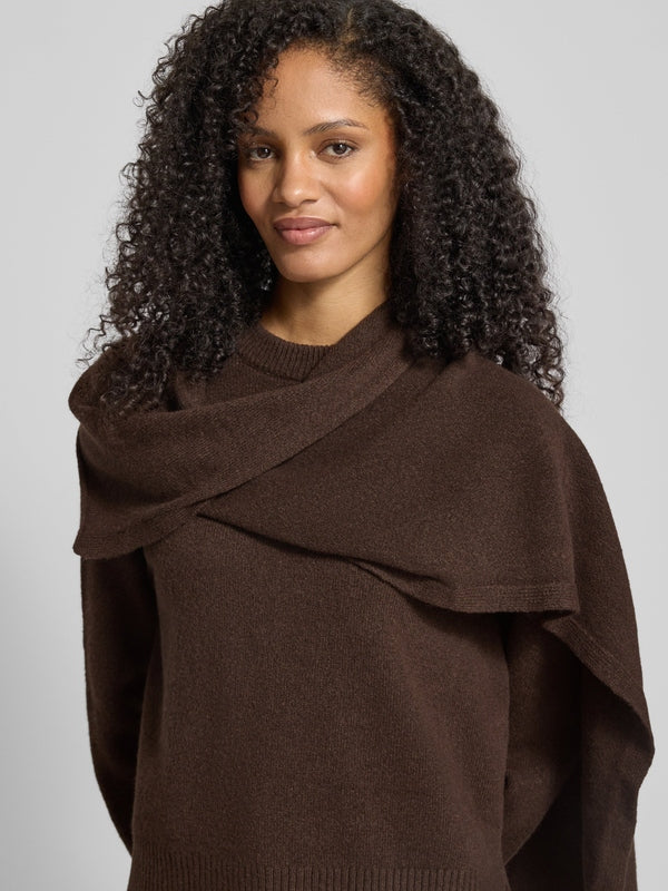 Gebreide Trui met Sjaal – Elegante en Zachte Damestrui-03