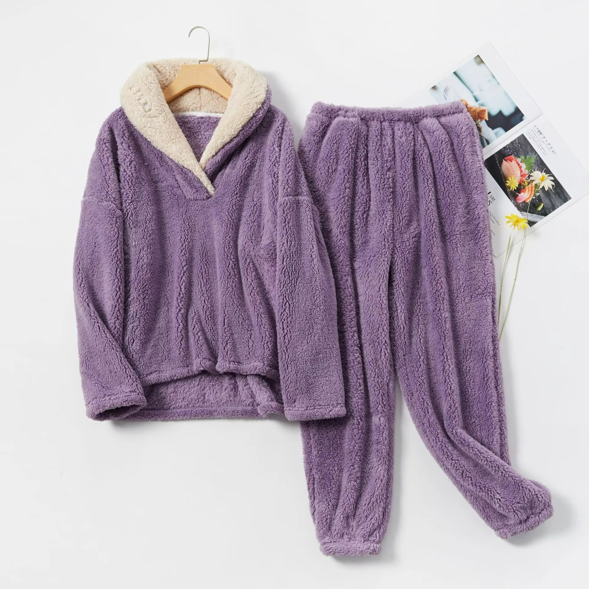 Dames Fleece Pyjamaset - Zacht en Warm voor Comfortabele Winteravonden 3