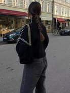 Gebreide Dames Trui van Zachte Stof – Tijdloos Ontwerp voor Koude Dagen, Verkrijgbaar in Meerdere Maten 4